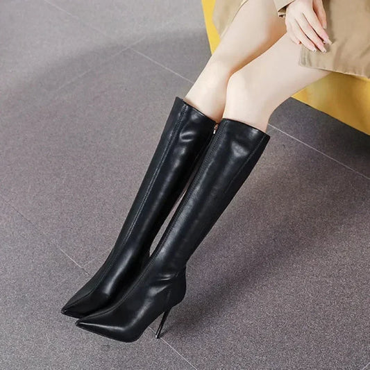 Plus Size Thigh Boots: Stylish and Comfortable Over-the-Knee Footwear for Every Occasion - CasualFlowshop