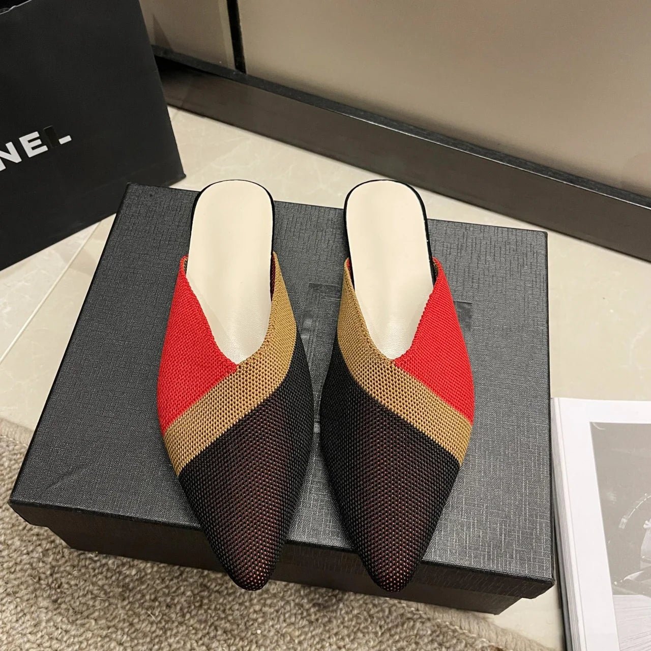 Comfortable flat slipper sandals and Versatile Wear - CasualFlowshop