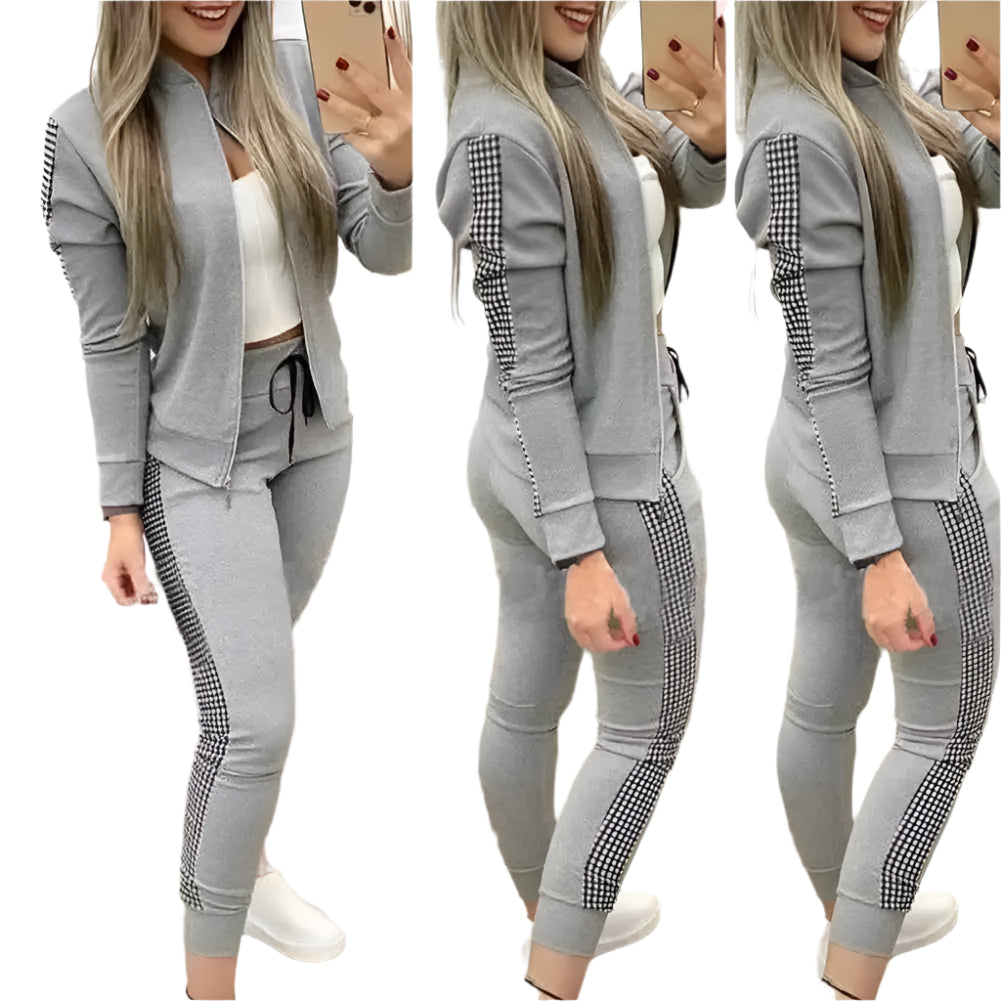 Women's Athleisure Two-Piece Set: Turtleneck Tracksuit, Gym & Casual Wear - CasualFlowshop